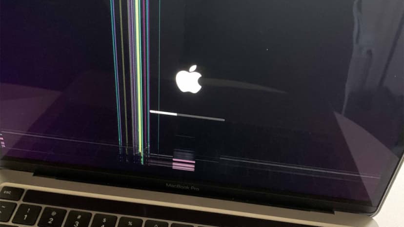 Cracked Apple MacBook Pro screen Cracked Apple MacBook Pro screen